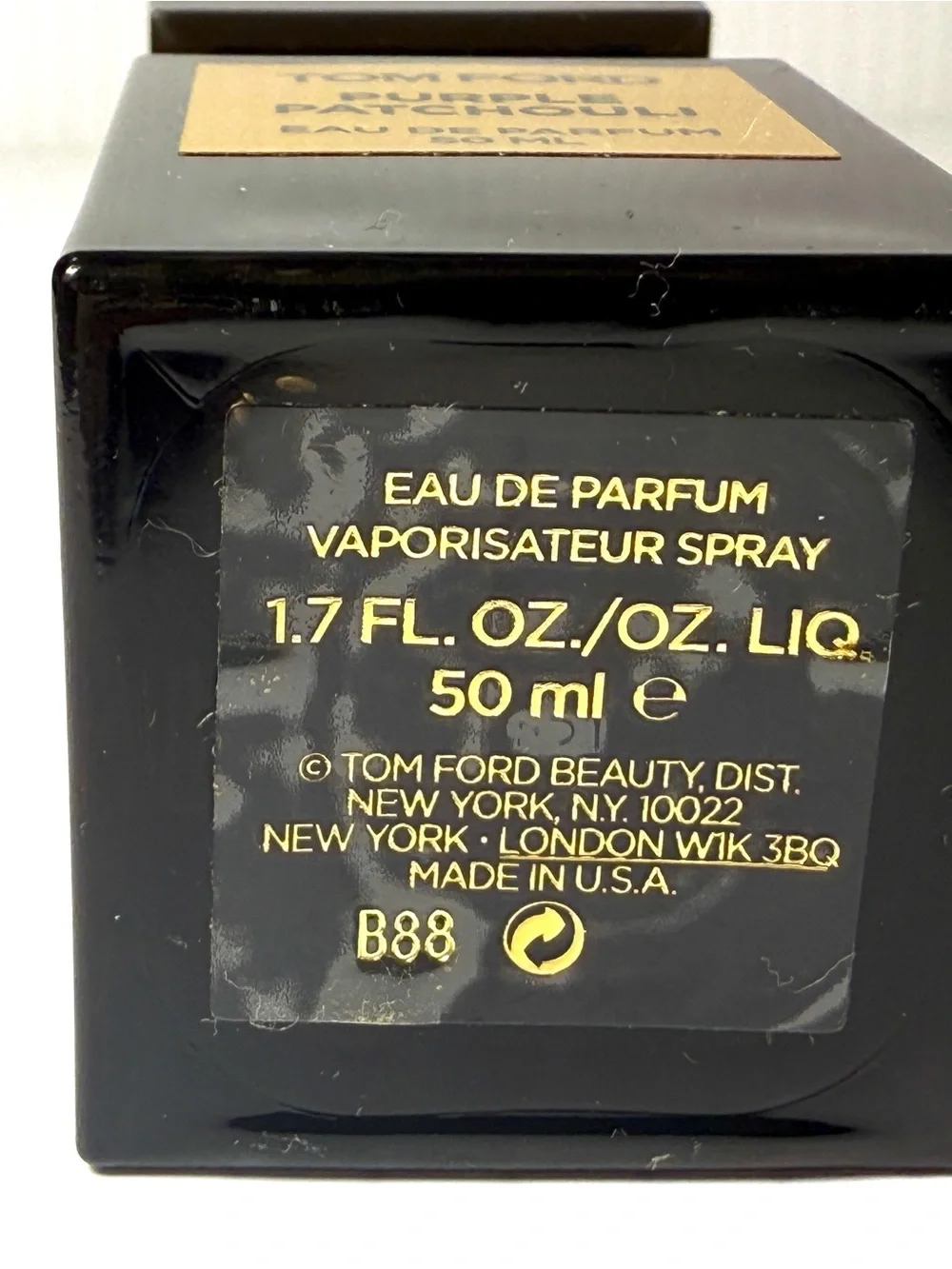 Tom Ford Black & Gold Purple Patchouli Eau de Parfum Bottle - Picture 3 of 4